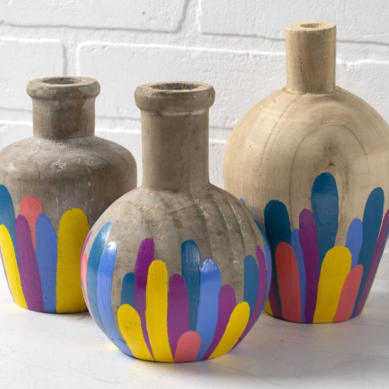 Cruches en bois brillant FolkArt